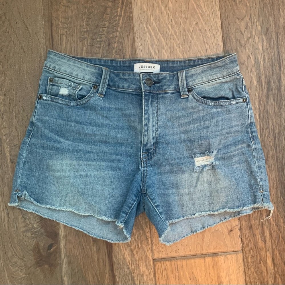 Denim shorts with raw hem